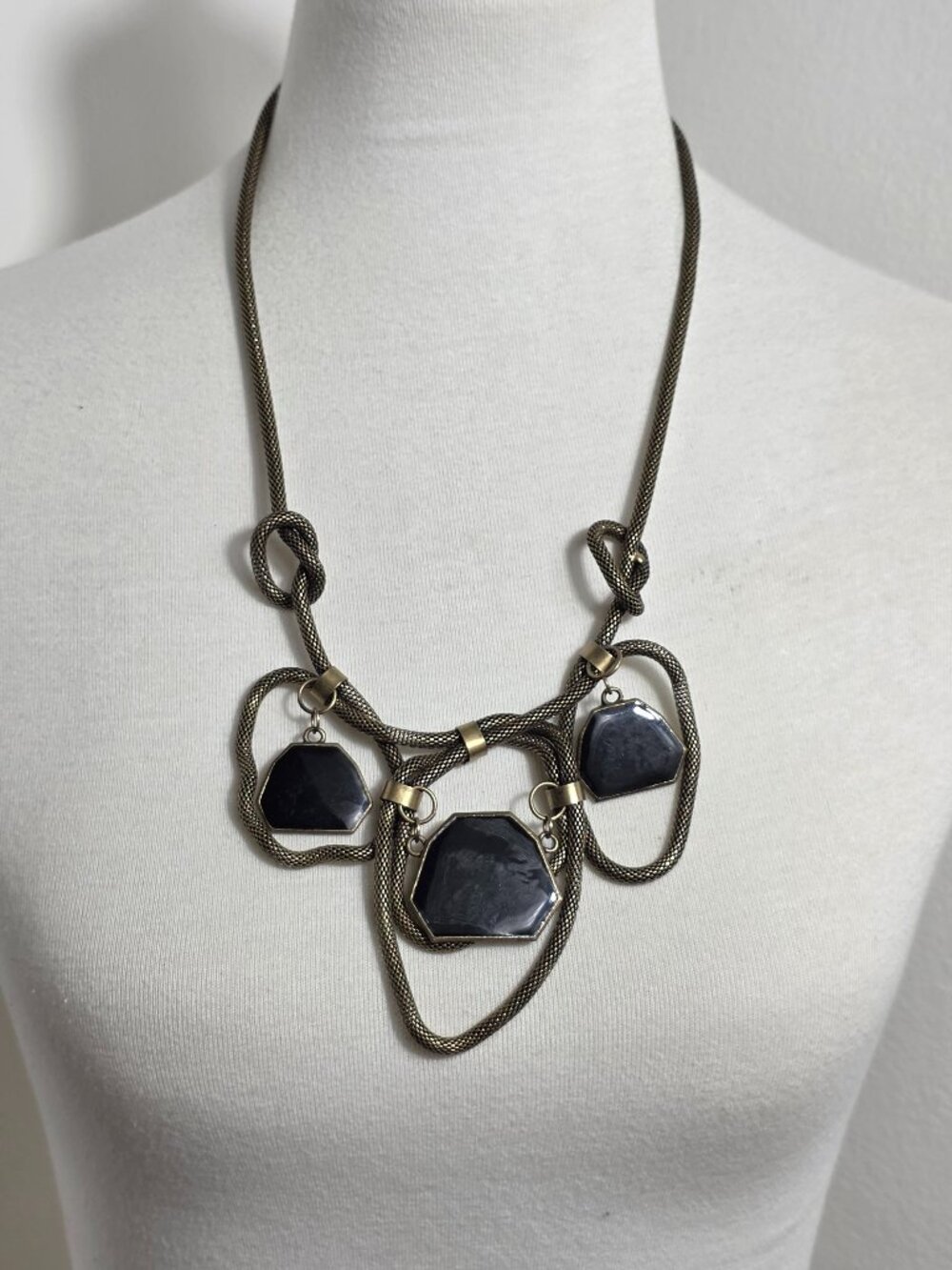 Brass-Tone Statement Necklace Thick Mesh Chain Geometric Rein Black Pendants